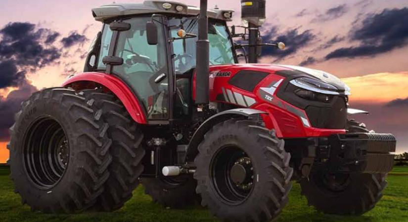 Kevesebb elektronika, több vas: A Traxor az egyszerűségre fogad a traktorpiacon