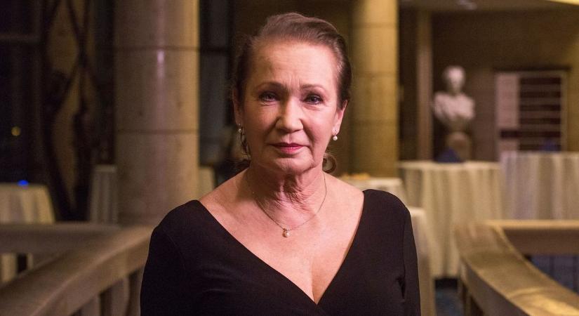 Udvaros Dorottya színt vallott: nem akárhol sírta el az Orbán-kormányt gyalázó bánatát