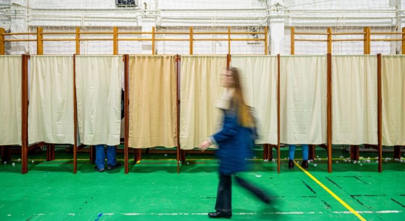 Választás elleni bűncselekmény miatt nyomoznak a XVIII. kerületi gyanús roma nemzetiségi kérvények ügyében