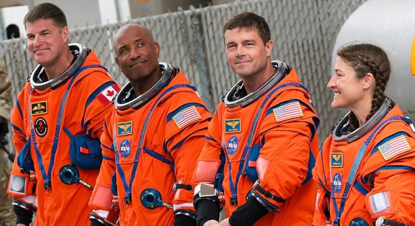 Megható bejelentést tett a legénység a történelmi űrküldetés közben