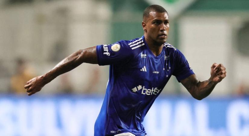 Krokodilnak ábrázolt kapusán gúnyolódott, felfüggesztették a Cruzeiro futballistáját