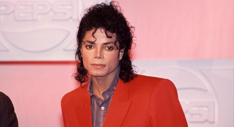 Évtizedeken át védte, most perli egy család Michael Jacksont