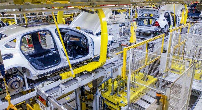 Megvan, hol gyárthat Európában a Geely