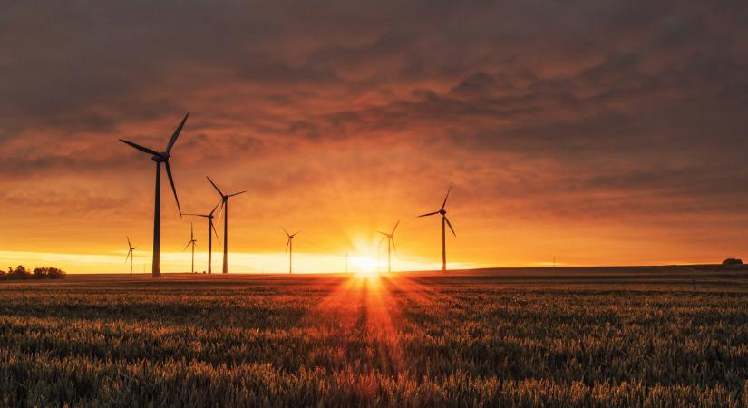 Keményen beavatkozik a francia kormány: korlátozzák az erőművek termelését