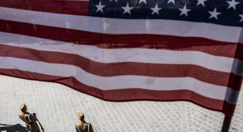 Így próbál J. D. Vance választást nyerni Orbán Viktornak