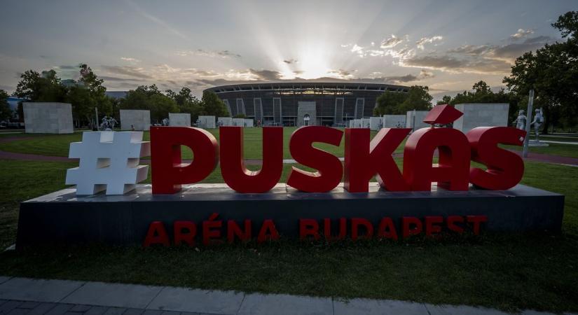 Dörzsölik a tenyerüket Budapesten: annyi pénzt szednek ki az emberekből, amennyit nem szégyellnek