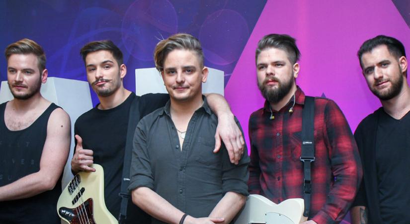 29 évesen elhunyt Siklósi Örs, az AWS énekese – A Dal 2018 nyertes együttesének frontembere súlyos beteg volt