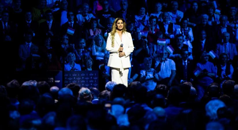 Radics Gigi világszínvonalon énekelte az amerikai himnuszt