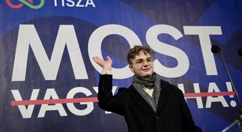 Gundalf a Tisza váci fórumán fellépve üzent: „Most van itt a cselekvés órája”