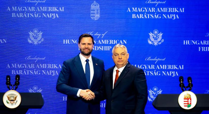 Tényleg elengedte Orbán kezét az USA? – itt a HVG hírpodcastja