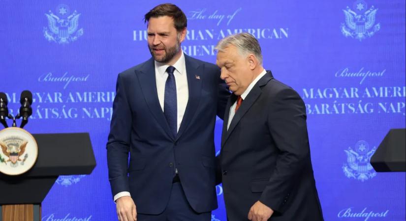 Visszalépések, kitálalások és egy látogatás Amerikából: így robogunk a választási hétvége felé