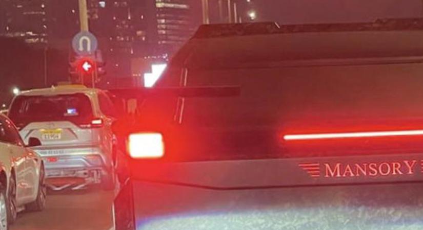 A világ legdrágább rendszáma nem akármilyen autóra került