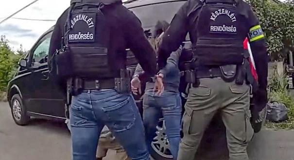 Vérfürdőt rendezett a magyar nő Németországban