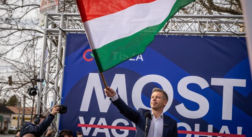 Magabiztosan vezet a Tisza az Iránytű Intézetnél is, egyre inkább kormányváltó hangulat uralkodik az országban