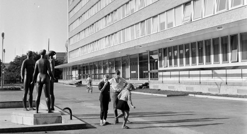 59 év változása fotókon, egy vérbeli veszprémiben ezernyi emléket idéz a diákszálló