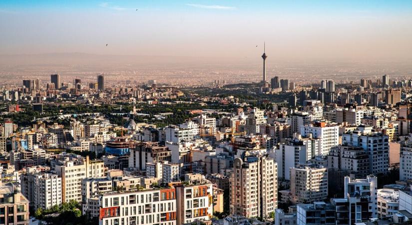 Izrael kiengedte a bombákat Irán felett – súlyos csapást mértek rájuk