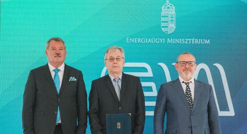 Több mint negyven év a víziközmű szolgálatában: miniszteri elismerést kapott Kackstädter János