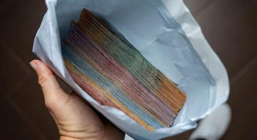 Közel 2,5 millió forintot csalt ki gyanútlan emberektől a vasi csaló