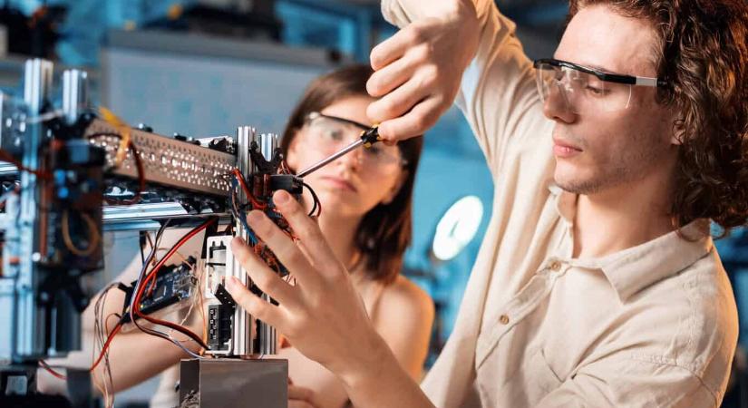 Sarki szakikból high tech szakemberek