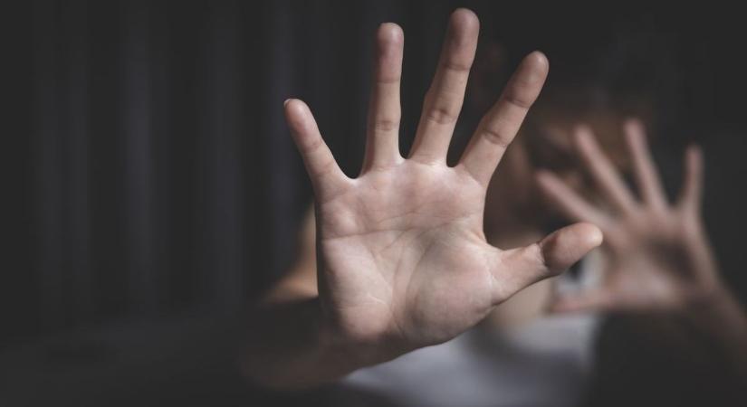 Meg akarta fojtani édesanyját a kábítószerfüggő egri férfi