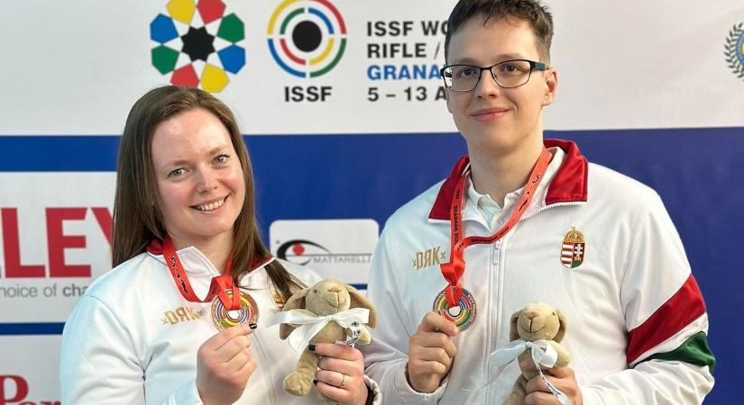 Major Veronika éremmel nyitott a granadai világkupán