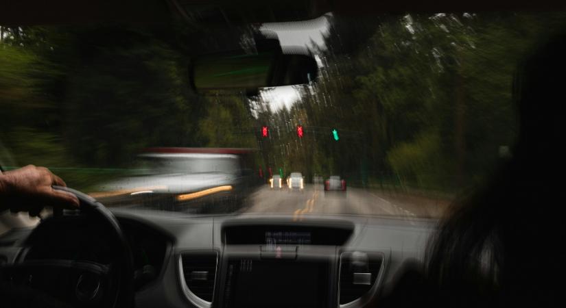 Letöltendő börtönbüntetést kér az ügyész az ittasan vezető orvosnak