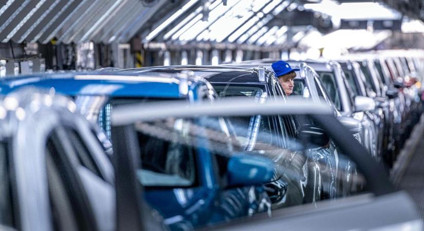 Mélyrepülés: még tovább tudott esni a magyar ipar teljesítménye