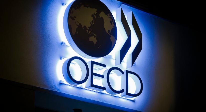 Az OECD-ben is minden drágul, Magyarország eddig még olcsóbban megúszta