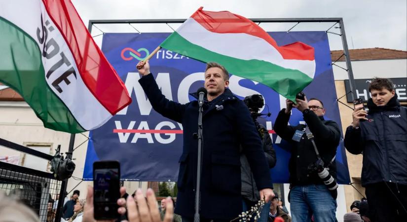 Magyar Péter: Ahhoz, hogy eldöntsük, ki lehet-e vezetni a veszélyhelyzetet, előbb látnunk kell, mi a valóság