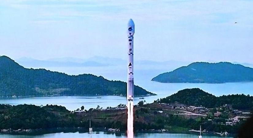 Kilőtte a rakétákat a rettegett atomhatalom: több országban is elrendelték a készenléti állapotot