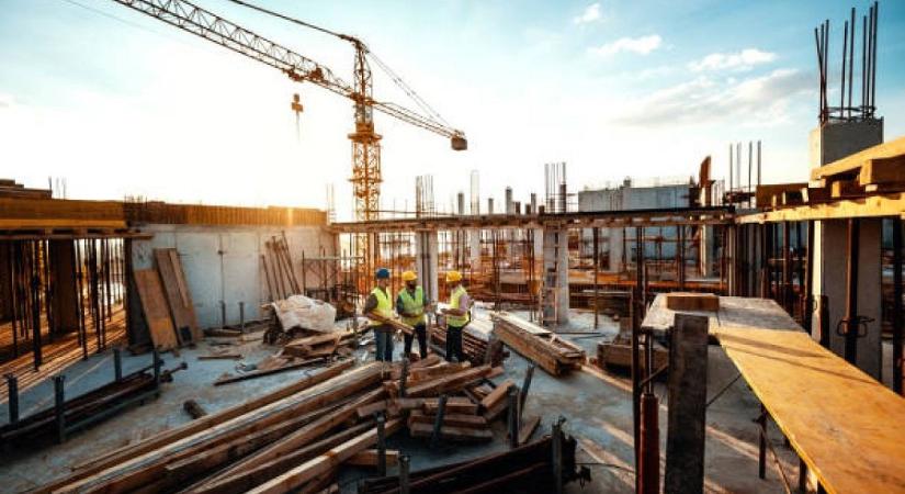 Letöltendő börtönbüntetésre ítéltek egy kolozsvári házaspárt – Nem építették meg a beígért tömbházakat