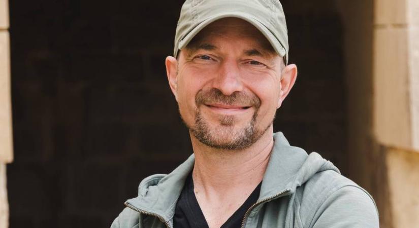 A Heti Hetes új szereplőjébe nyilvánosan állt bele ez a magyar műsorvezető: ezt szólta be neki