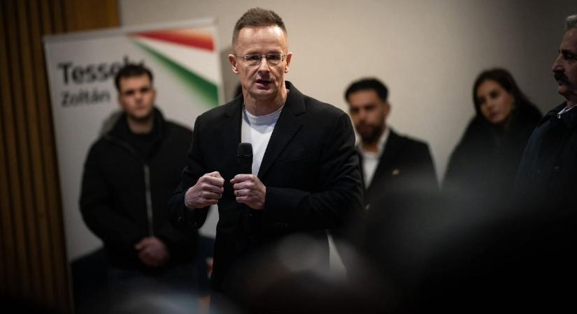 Szijjártó Péter: Durva külföldi titkosszolgálati beavatkozás zajlik a magyar választásba (videó)