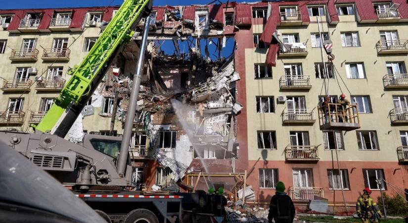 Alig pár órára Mátészalkától: a háború a civileket és a gyerekeket sem kíméli