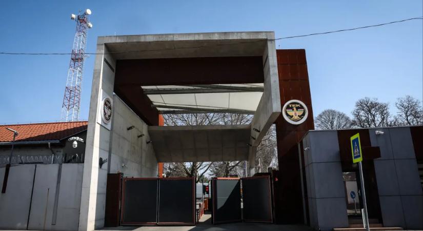 Ukrán pénzszállítók ügye: előállt a NAV egy videóval, csakhogy az ukránok ügyvédje szerint az 2023-as, és nincs köze az elfogott szállítmányhoz