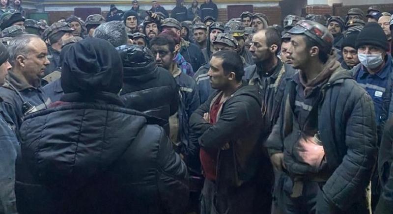 Spontán sztrájkba léptek a Zsil-völgyi bányászok