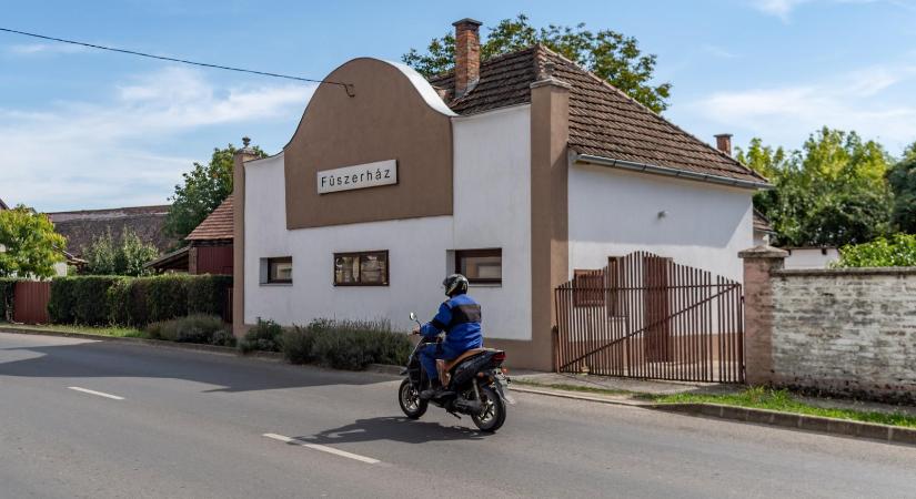 Úgy tűnik, Orbán Viktor rajongói most már eljátszanák az unokáik jövőjét is, de azt a gondolkodó fideszesek is tudják, mi a hazugság