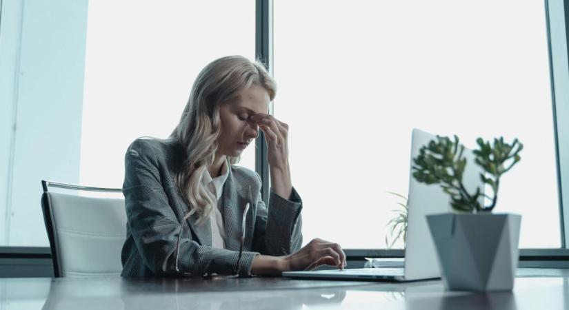 Kiégés ellen szabadsággal? Egyre több cég ismeri fel: a pihenési lehetőség biztosítása alapfeltétel