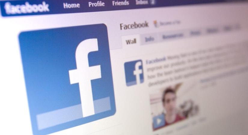 Folyamatosan bővül a Fidesz kamuprofil-hálózata