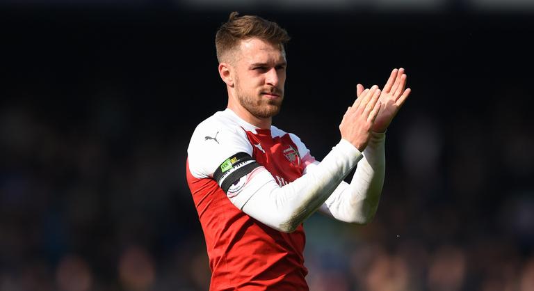 Visszavonul az Arsenal egykori kiváló labdarúgója