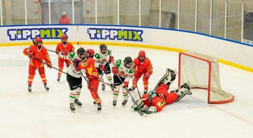 Pázmándi Zsófiával a soraiban próbál visszajutni az elitbe a válogatott