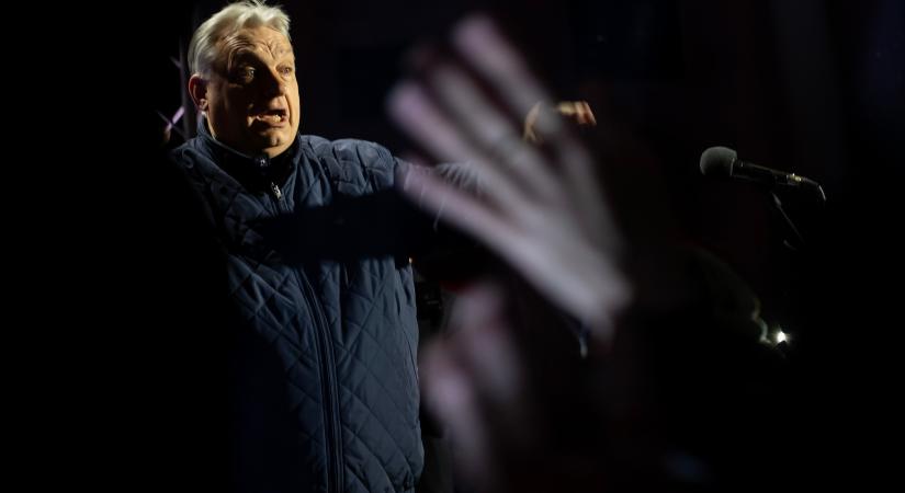 Tóta W. Árpád: A sas kapkodni kezdett, mostanra pedig már kotkodácsol