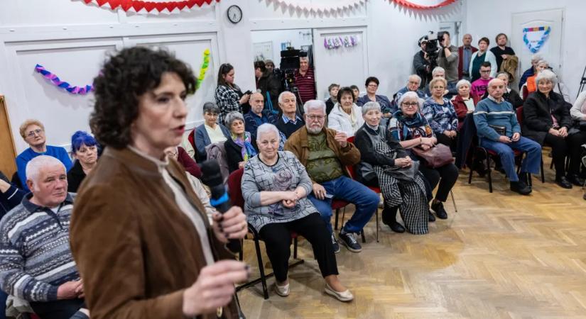 A 900 fős Versenden tartja országos kampányzáróját a DK