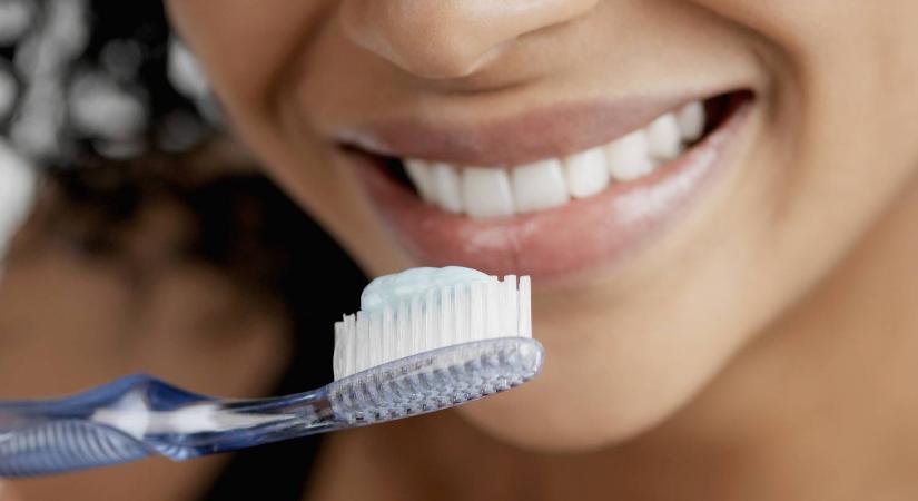 Meglepő összefüggés: a fogmosás hiánya súlyos betegségekhez vezethet?