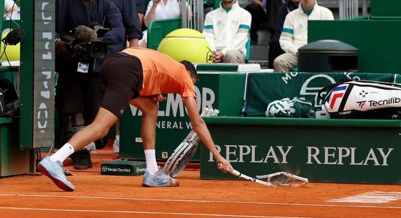 Eldurrant Medvegyev agya: az ütője bánta a dührohamot  videó