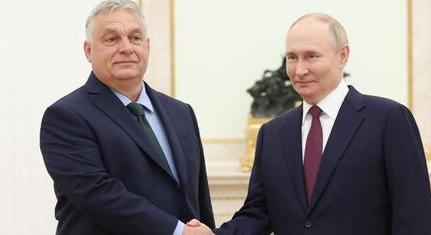 Rácz András elemezte a kiszivárgott Putyin-Orbán telefonbeszélgetést: "A magyar miniszterelnök porig alázta saját magát és az országot is"