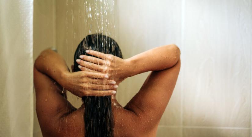 A bőrgyógyászok jól ismerik ezt a trükköt: ezért zuhanyoznak rövidebb ideig