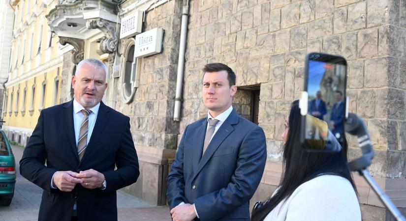 Sorsfordító üzlet a láthatáron: komoly vevő jelentkezett a szolnoki Tisza Szállóért – galériával