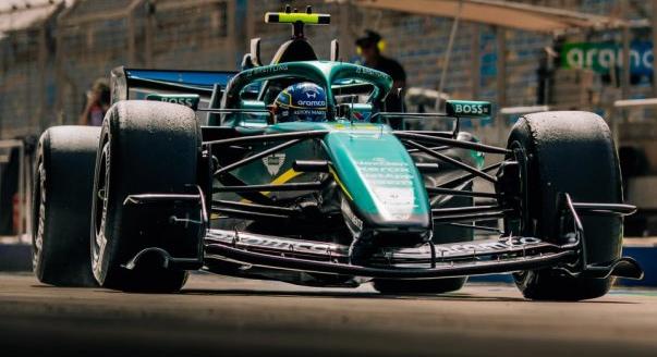 Az Aston fejlődik, csak ez még nem látszik