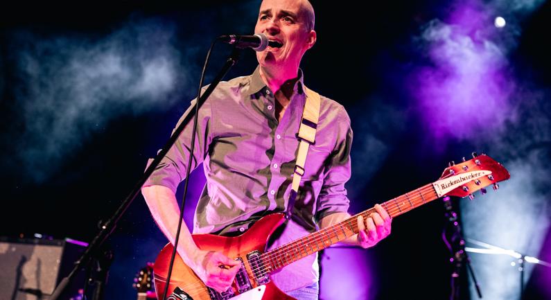 A Heaven Street Seven-től a sznobellákig – megjelent Szűcs Krisztián új könyve